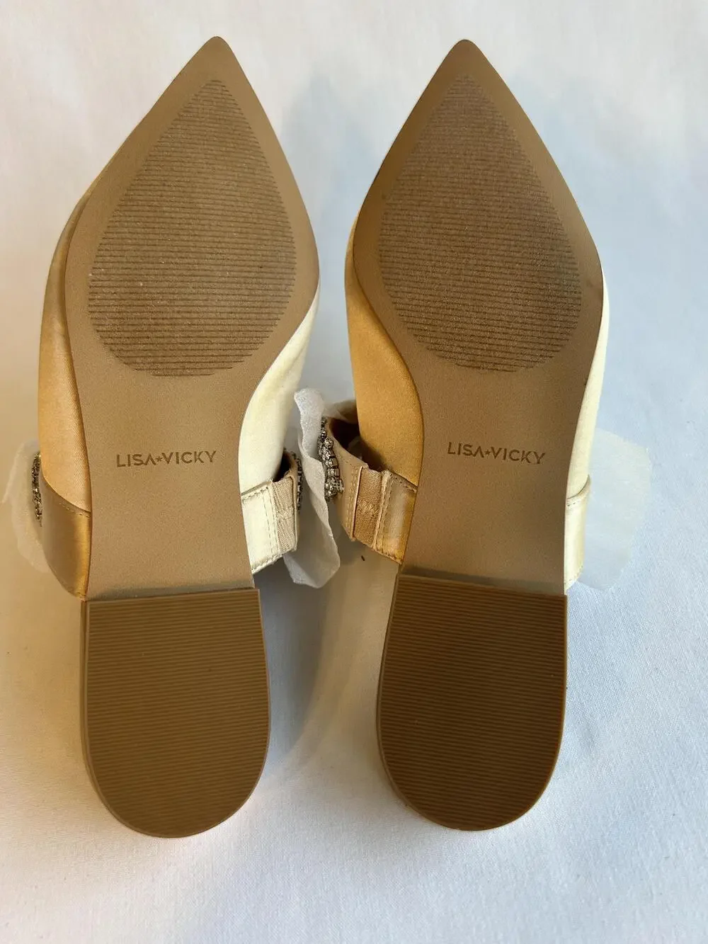 Lisa Vicky Shoes Womens Size 8 Medium Champagne Satin Move-V Slip On Flats Mules